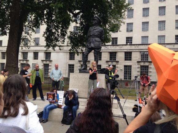 11741960_677592799007403_1670001804_n